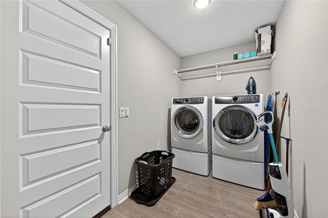 5821 W Fountain Street, Fayetteville, AR 72704