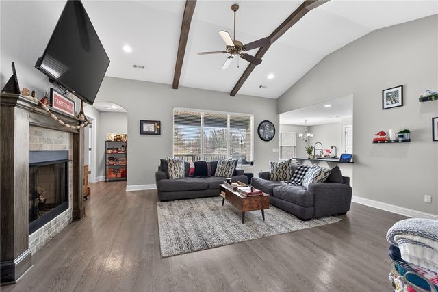 5821 W Fountain Street, Fayetteville, AR 72704