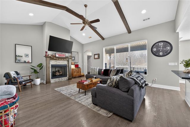 5821 W Fountain Street, Fayetteville, AR 72704