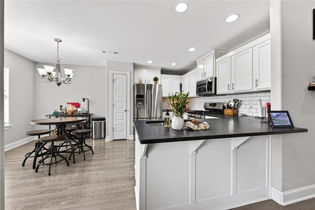 5821 W Fountain Street, Fayetteville, AR 72704