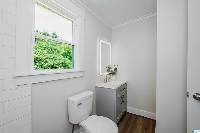 2008 4TH AVENUE, Irondale, AL 35210