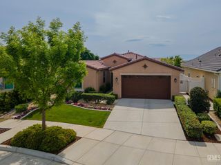 14109 Harborough Drive, Bakersfield, CA 93311