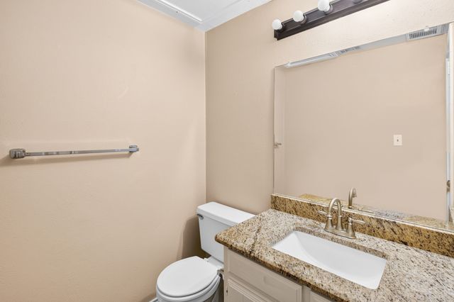 2728 Reagan Street 203, Dallas, TX 75219