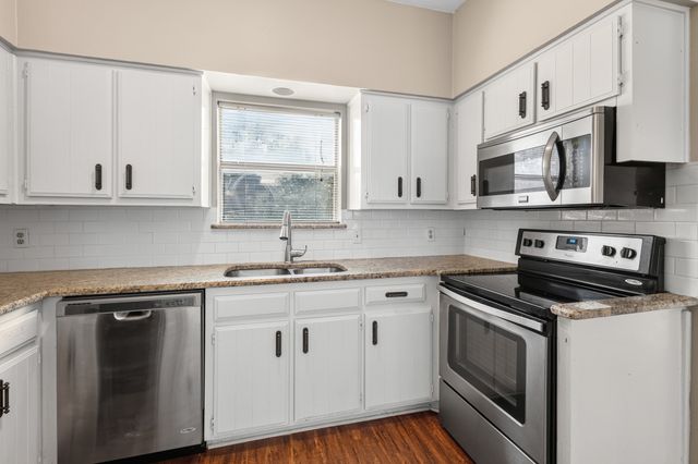 2728 Reagan Street 203, Dallas, TX 75219