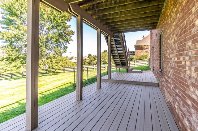 3008 Woodfield Circle, Richmond, KY 40475