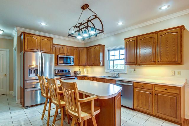 3008 Woodfield Circle, Richmond, KY 40475