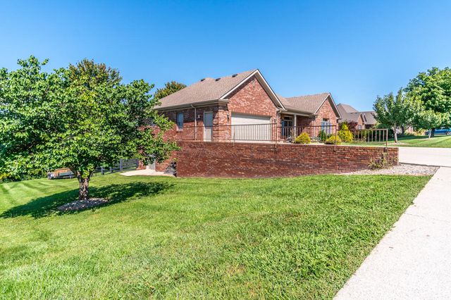 3008 Woodfield Circle, Richmond, KY 40475