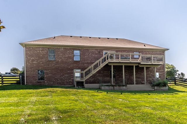 3008 Woodfield Circle, Richmond, KY 40475