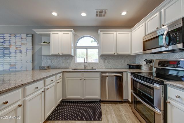 15550 N Frank Lloyd Wright Boulevard 1061, Scottsdale, AZ 85260