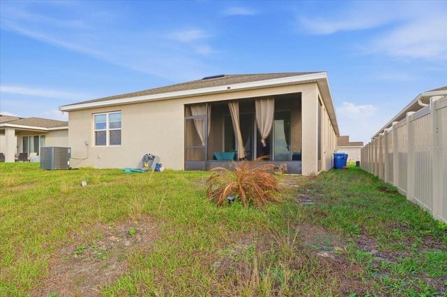 596 HENNEPIN LOOP, Lake Wales, FL 33898