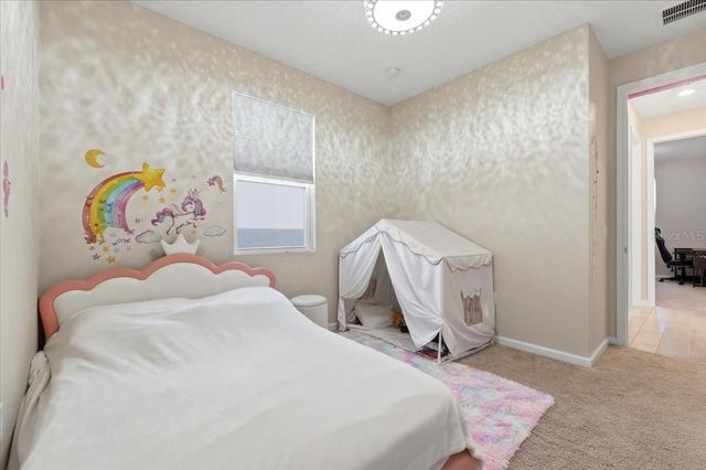 596 HENNEPIN LOOP, Lake Wales, FL 33898