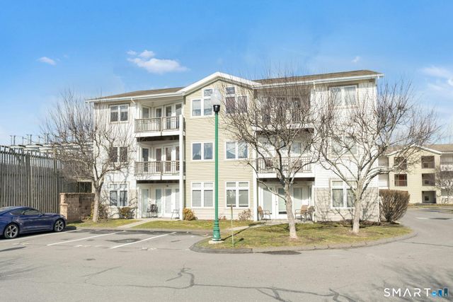 3250 Fairfield Avenue 300, Bridgeport, CT 06605