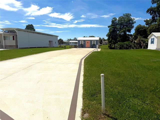 5147 ISLAND VIEW CIRCLE S, Polk City, FL 33868