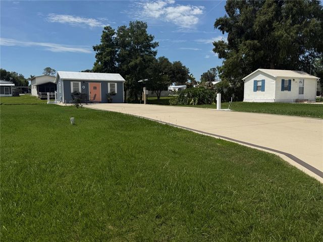 5147 ISLAND VIEW CIRCLE S, Polk City, FL 33868