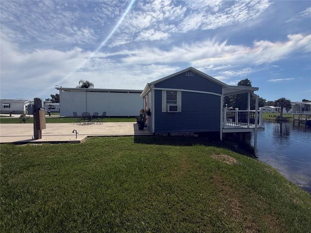 5147 ISLAND VIEW CIRCLE S, Polk City, FL 33868