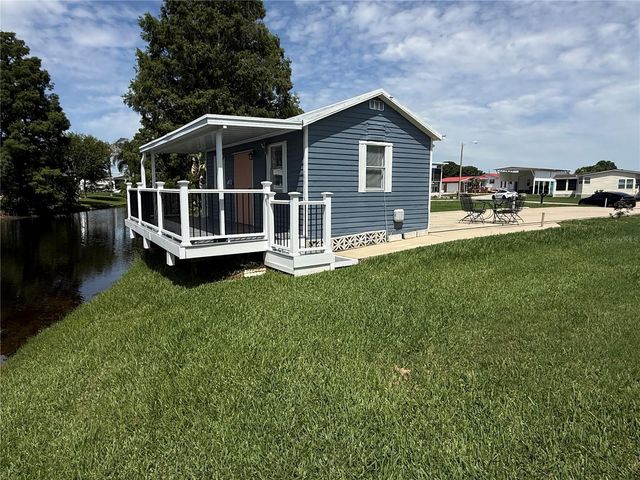 5147 ISLAND VIEW CIRCLE S, Polk City, FL 33868