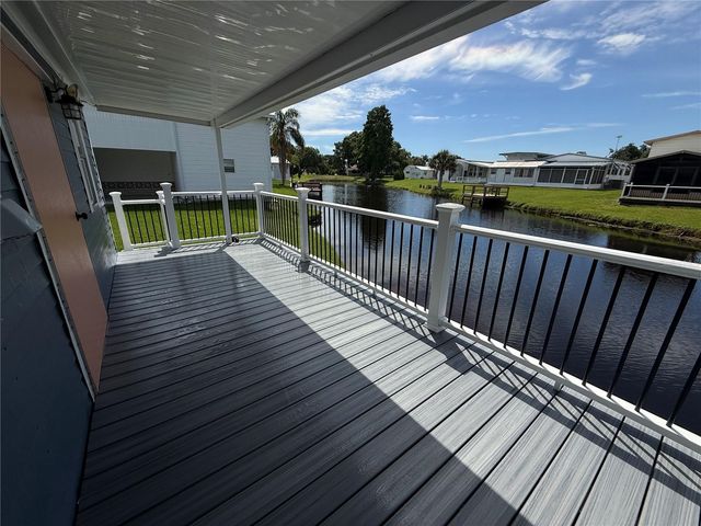 5147 ISLAND VIEW CIRCLE S, Polk City, FL 33868