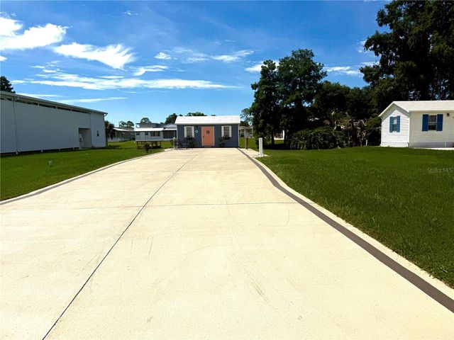 5147 ISLAND VIEW CIRCLE S, Polk City, FL 33868