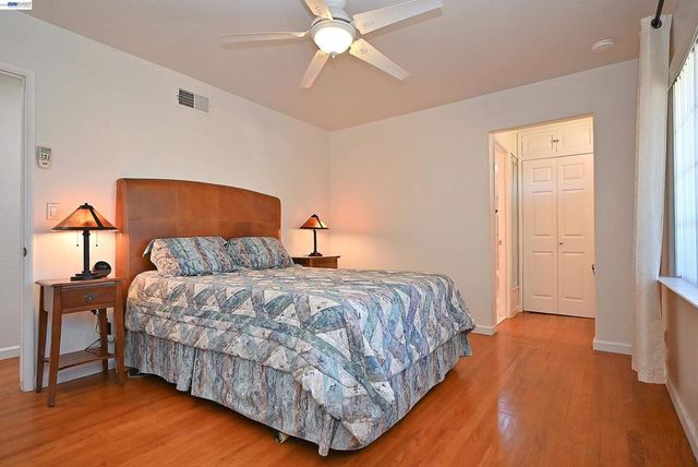 26454 Taft St, Hayward, CA 94544