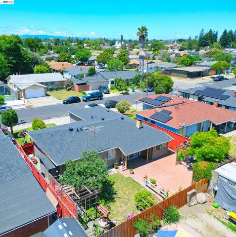 26454 Taft St, Hayward, CA 94544