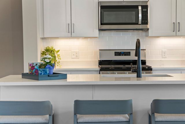 6373 Jasmine Avenue, Portage, IN 46368