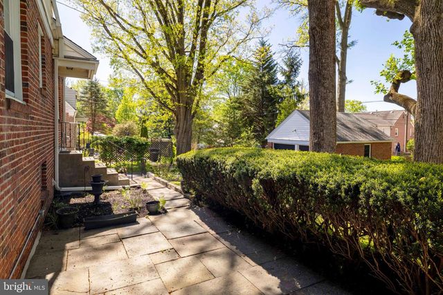 2134 BENEZET RD, Abington, PA 19001