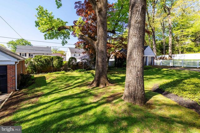 2134 BENEZET RD, Abington, PA 19001