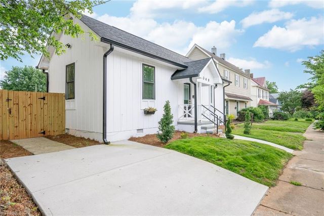 348 Sprague E Street, Winston-salem, NC 27127