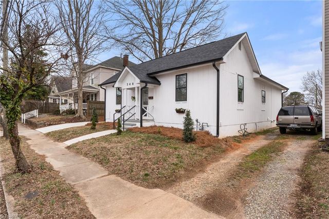 348 Sprague E Street, Winston-salem, NC 27127