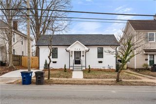 348 Sprague E Street, Winston-salem, NC 27127