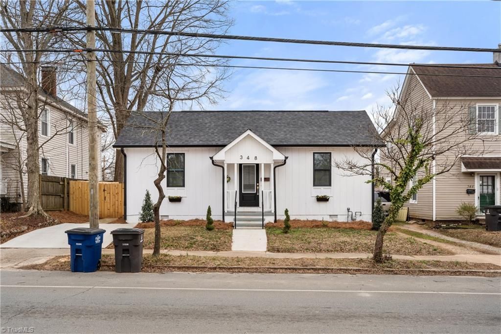 348 Sprague E Street, Winston-salem, NC 27127