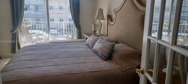 1801 S Treasure Dr 222, North Bay Village, FL 33141