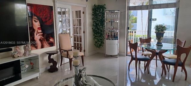 1801 S Treasure Dr 222, North Bay Village, FL 33141