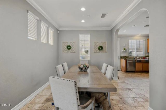 324 Kiawah River Drive, Oxnard, CA 93036