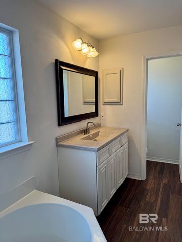 767 Wedgewood Drive, Gulf Shores, AL 36542