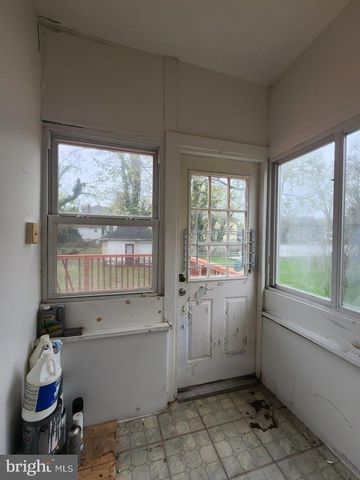 3701 BARRINGTON RD, Baltimore, MD 21215