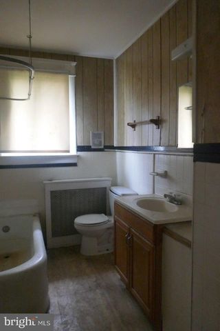 3701 BARRINGTON RD, Baltimore, MD 21215