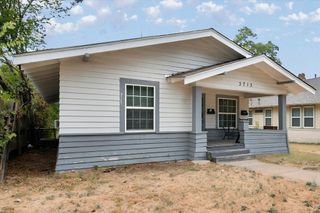 3715 Travis Avenue C, Fort Worth, TX 76110