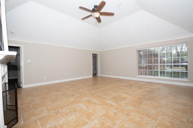 15510 Park Estates Lane, Houston, TX 77062