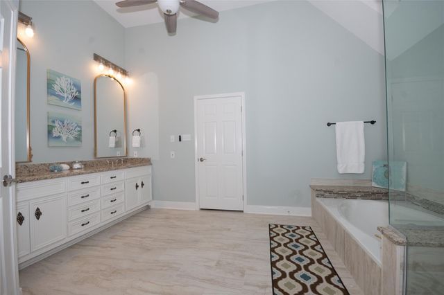 15510 Park Estates Lane, Houston, TX 77062