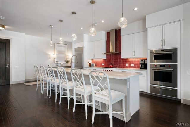 1150 8th PH8, Tuscaloosa, AL 35401