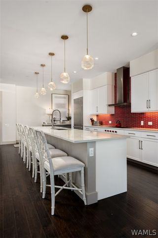 1150 8th PH8, Tuscaloosa, AL 35401