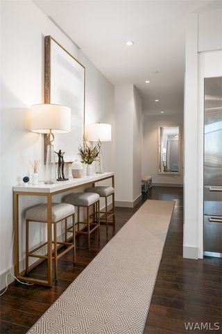 1150 8th PH8, Tuscaloosa, AL 35401