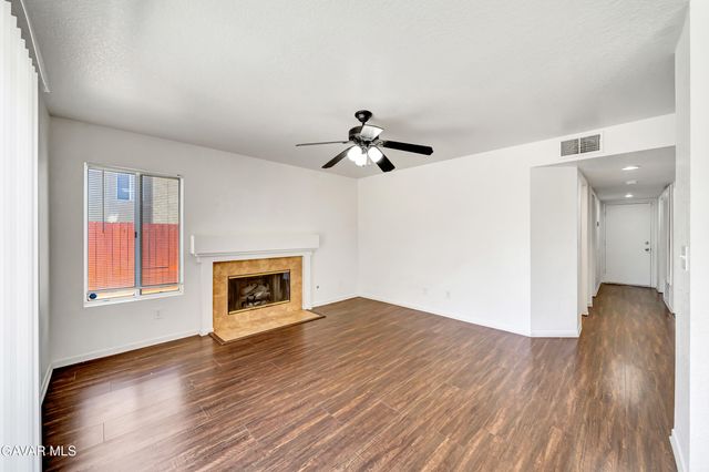 3115 Crowne Drive, Palmdale, CA 93551