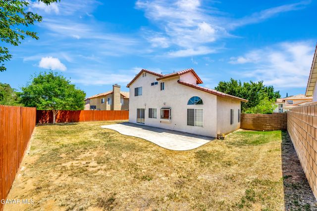 3115 Crowne Drive, Palmdale, CA 93551