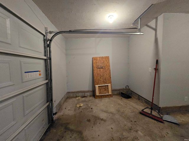 823 Mill Street, Mount Vernon, IN 47620
