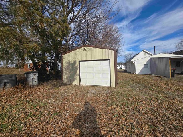 823 Mill Street, Mount Vernon, IN 47620