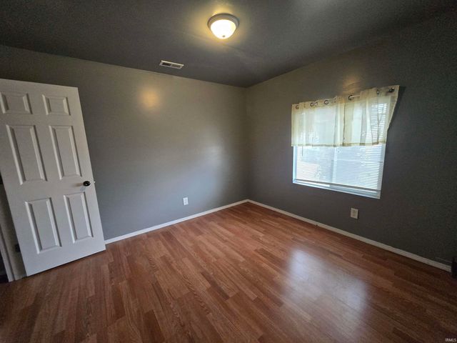 823 Mill Street, Mount Vernon, IN 47620