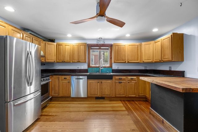 196 Bradford Street, Provincetown, MA 02657
