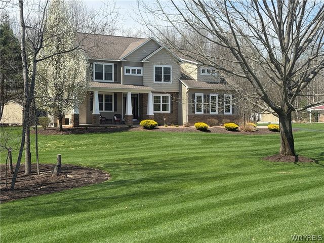 9089 Ashley Landing Drive, Clay, NY 13041